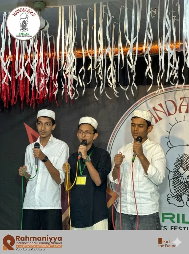 Student at Handala mic